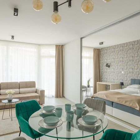 Parizs Garden Apartments Дебрецен Экстерьер фото