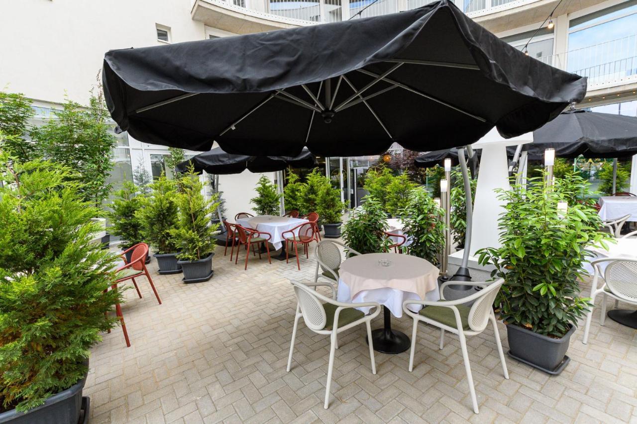 Parizs Garden Apartments Дебрецен Экстерьер фото